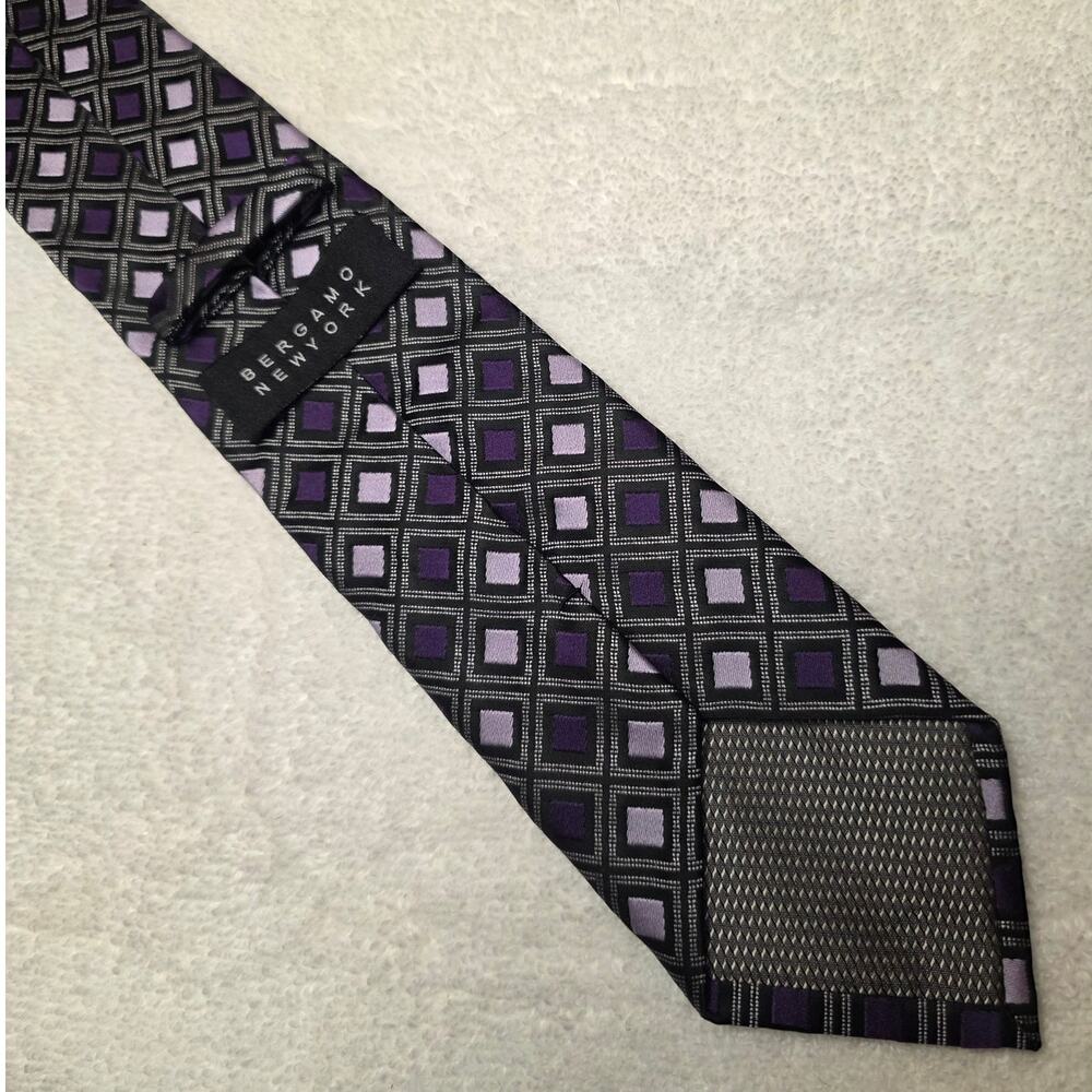 Bergamo New York purple grey white square geometric print tie - 59" - career - Picture 4 of 5